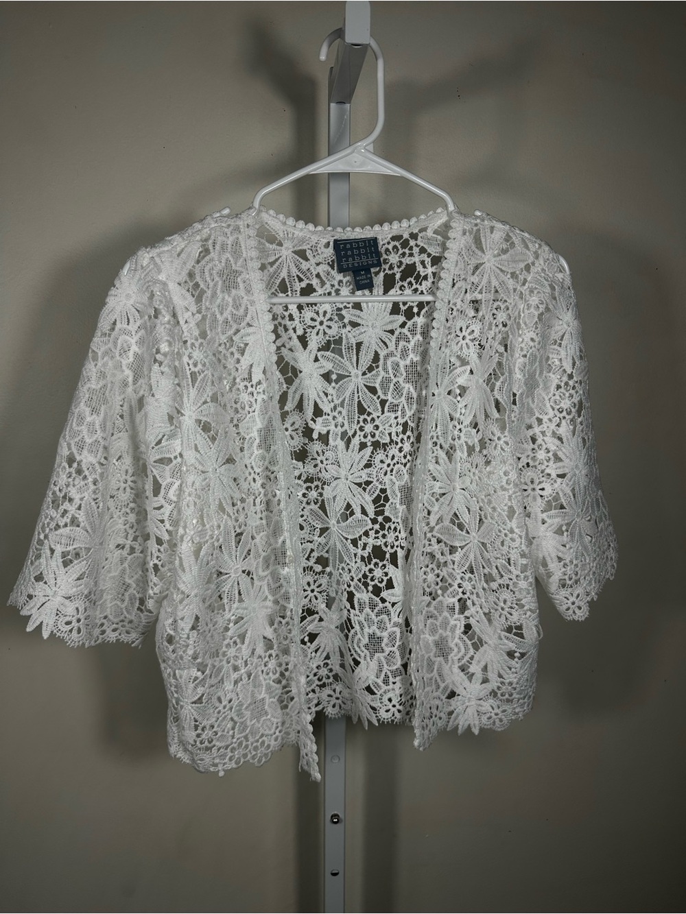 G59. Rabbit Rabbit Rabbit White Crochet Lace Open-Front Blazer ptp 19”